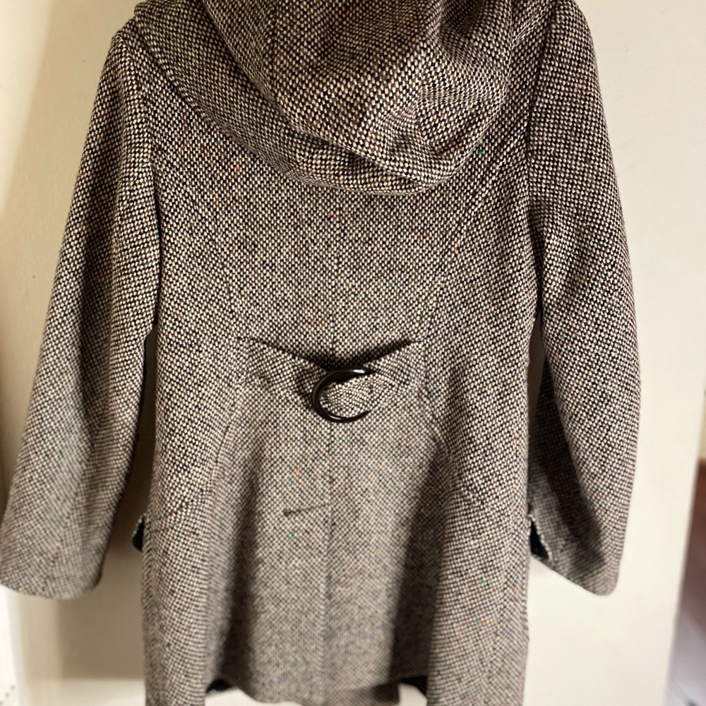Jacket - Picture 2 of 3